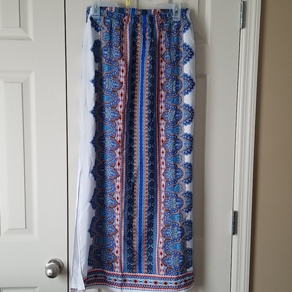 Blue multi color maxi skirt - Picture 2 of 3